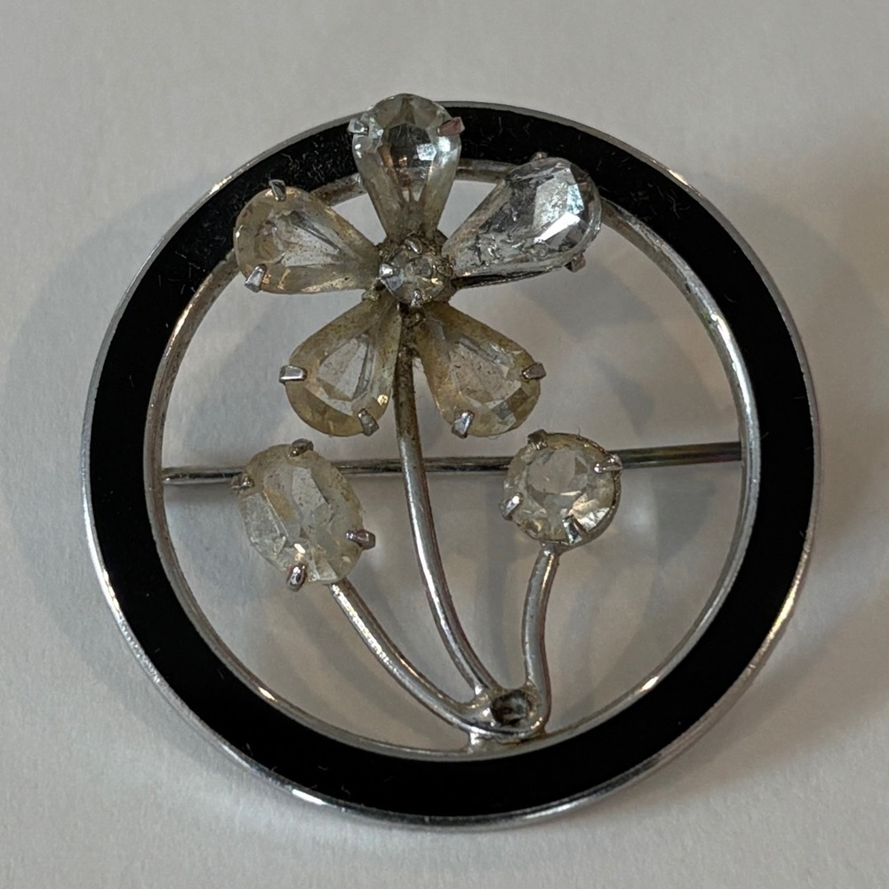 Vintage 1950s 1960s Stear Co. Rhinestone Flower Circle Brooch Silver Tone 1.25"